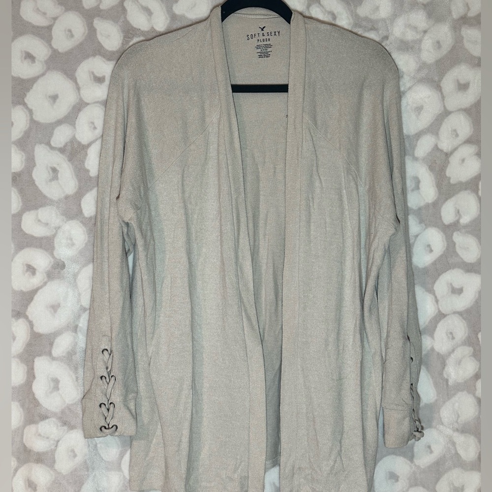American Eagle Soft and Sexy Plush Cardigan